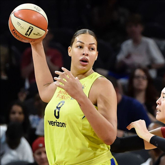 篮球集锦:WNBA2024年9月4日水星VS梦想集锦免费在线播放