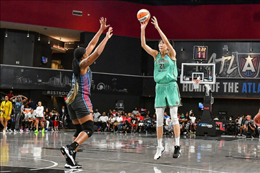 wnba常規賽一共打幾場（WNBA常規賽一共打多少場？精彩賽事盛宴！）